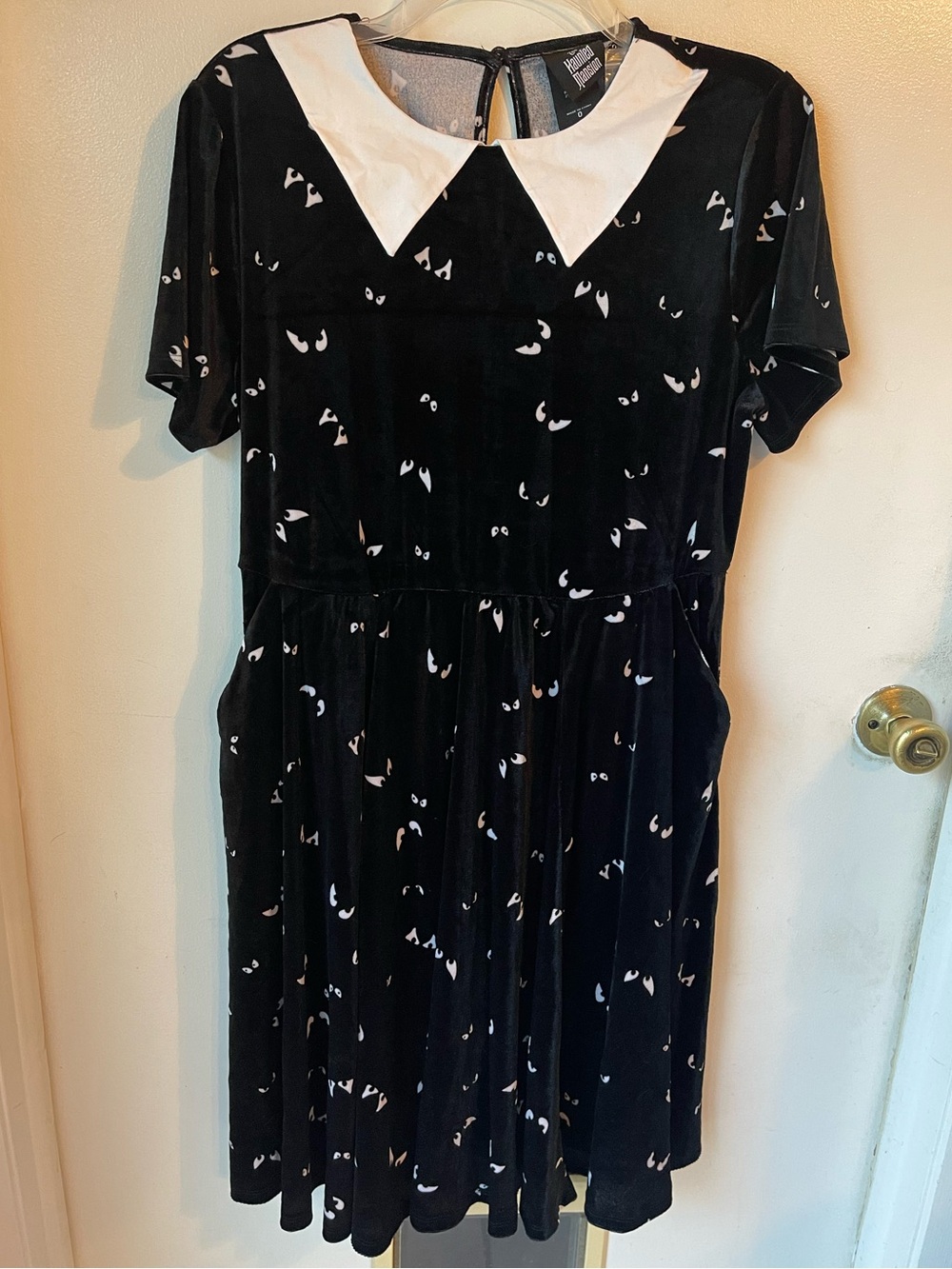 Haunted Mansion x Torrid Velvet Dress size 0x NEW